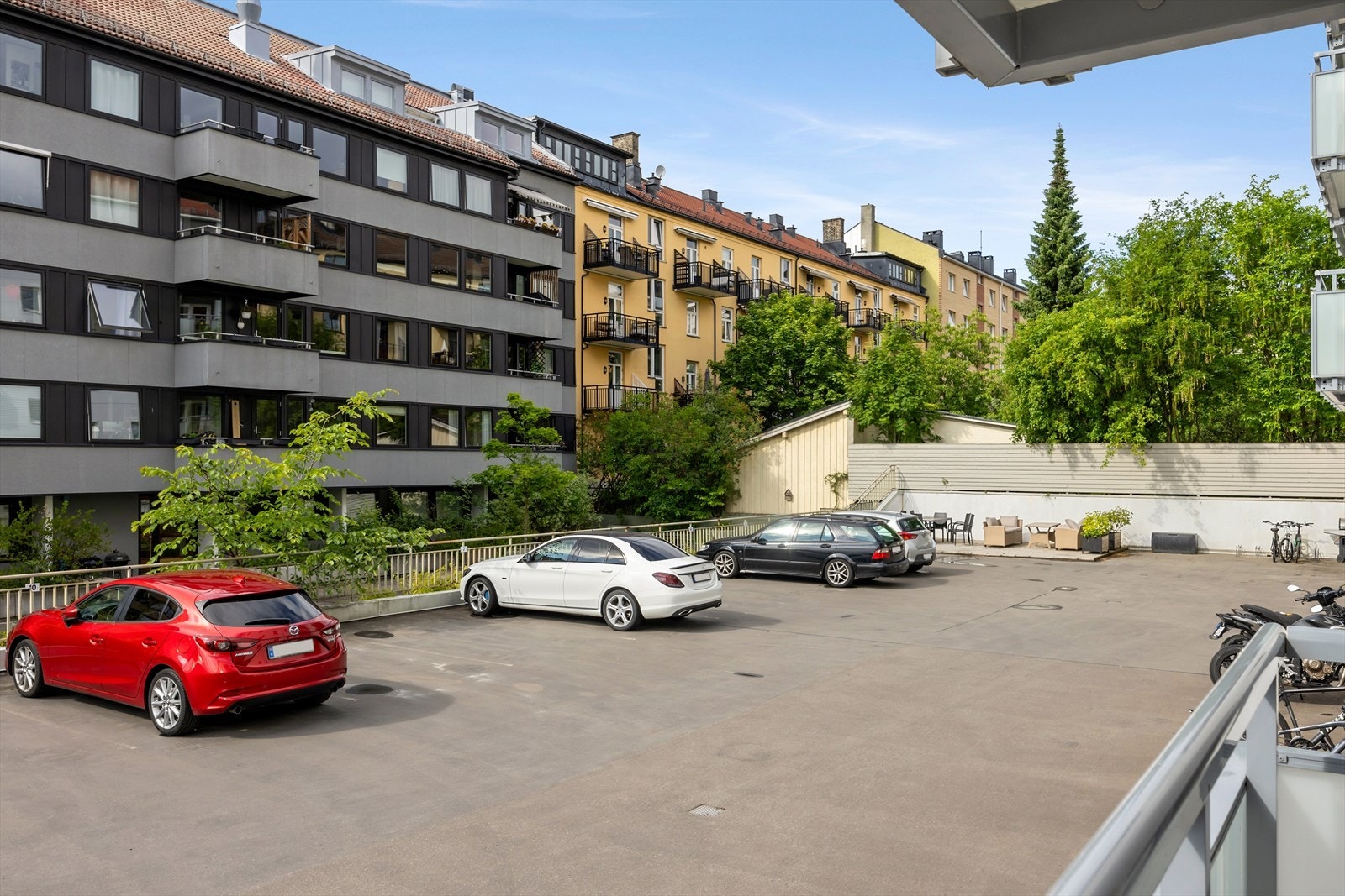 Leiligheten vender i sin helhet ut mot bakgården Galleribilde