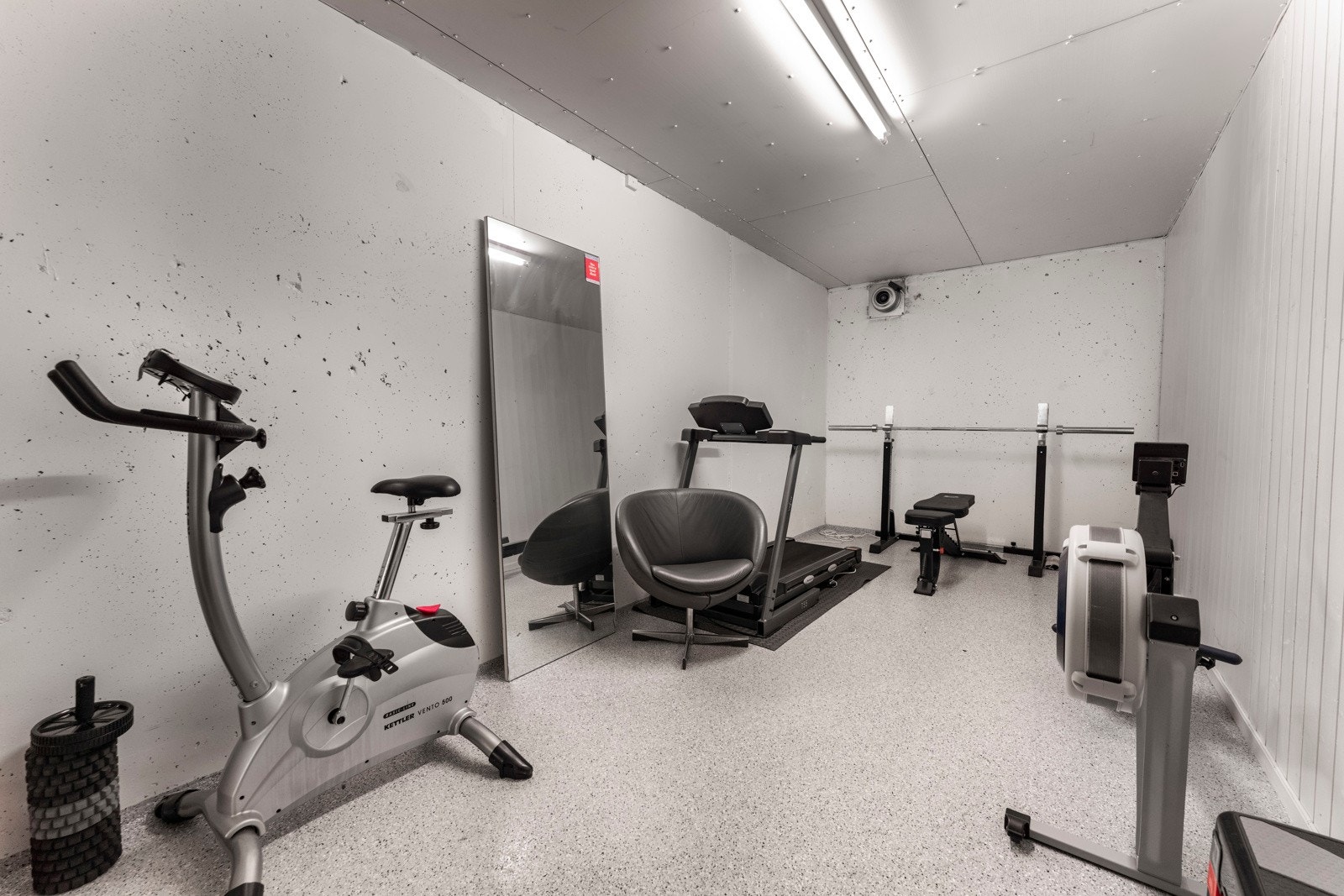 Borettslaget har felles treningsrom Galleribilde