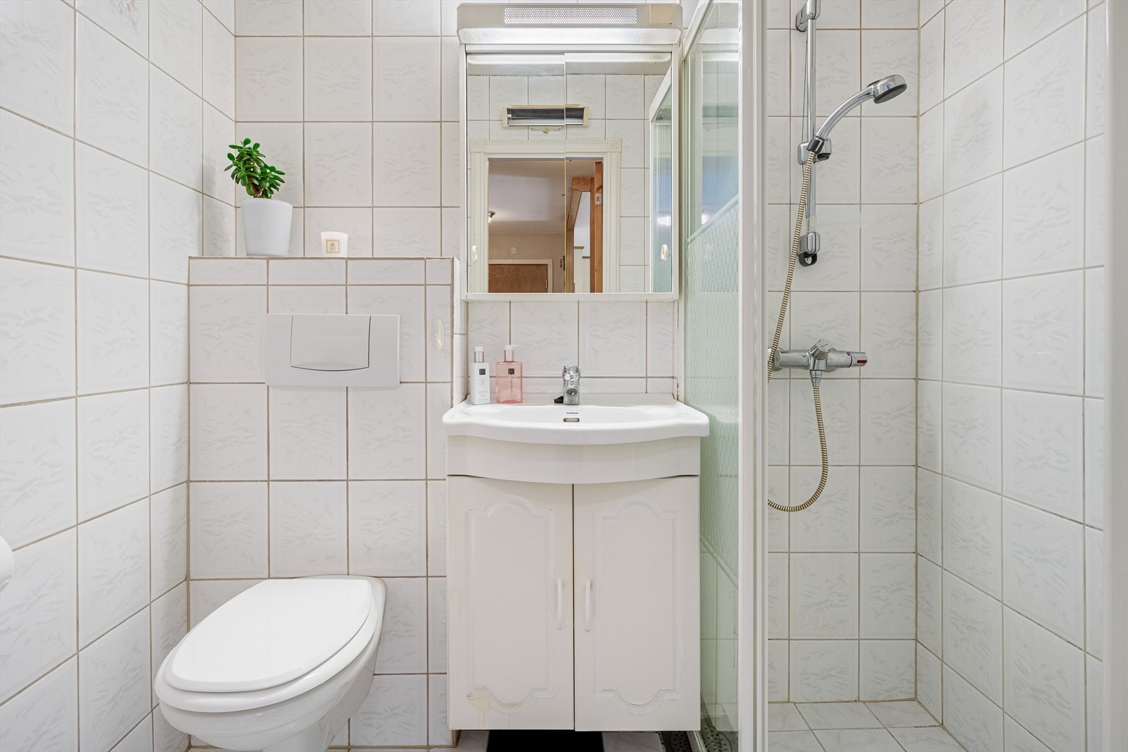 - Helfliset bad på 2,9m² - Galleribilde