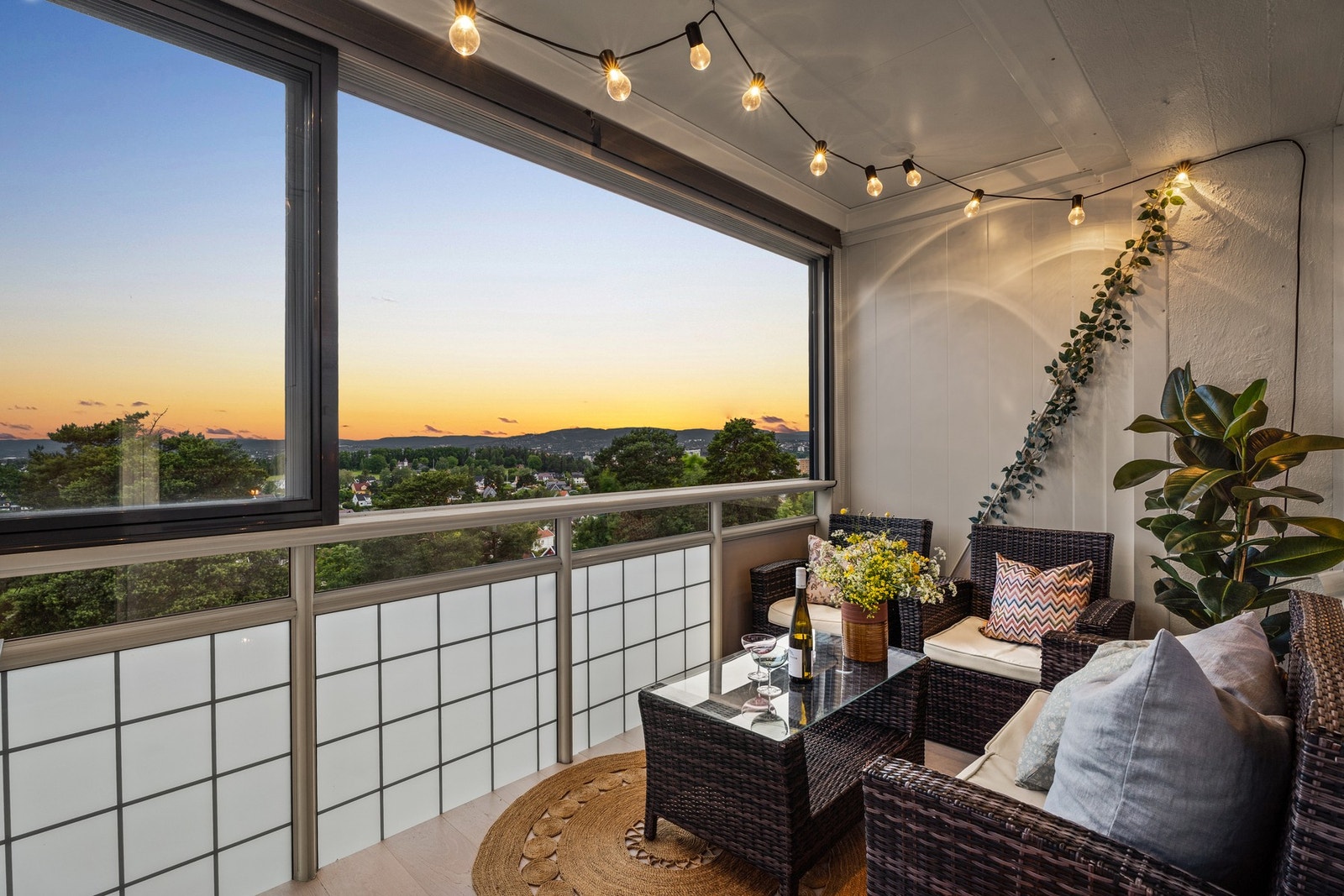 Velkommen til Mekanikerveien 6! Presentert av Privatmeglere Fridtjof Sparbo og Marius Semmerud Berg. Galleribilde