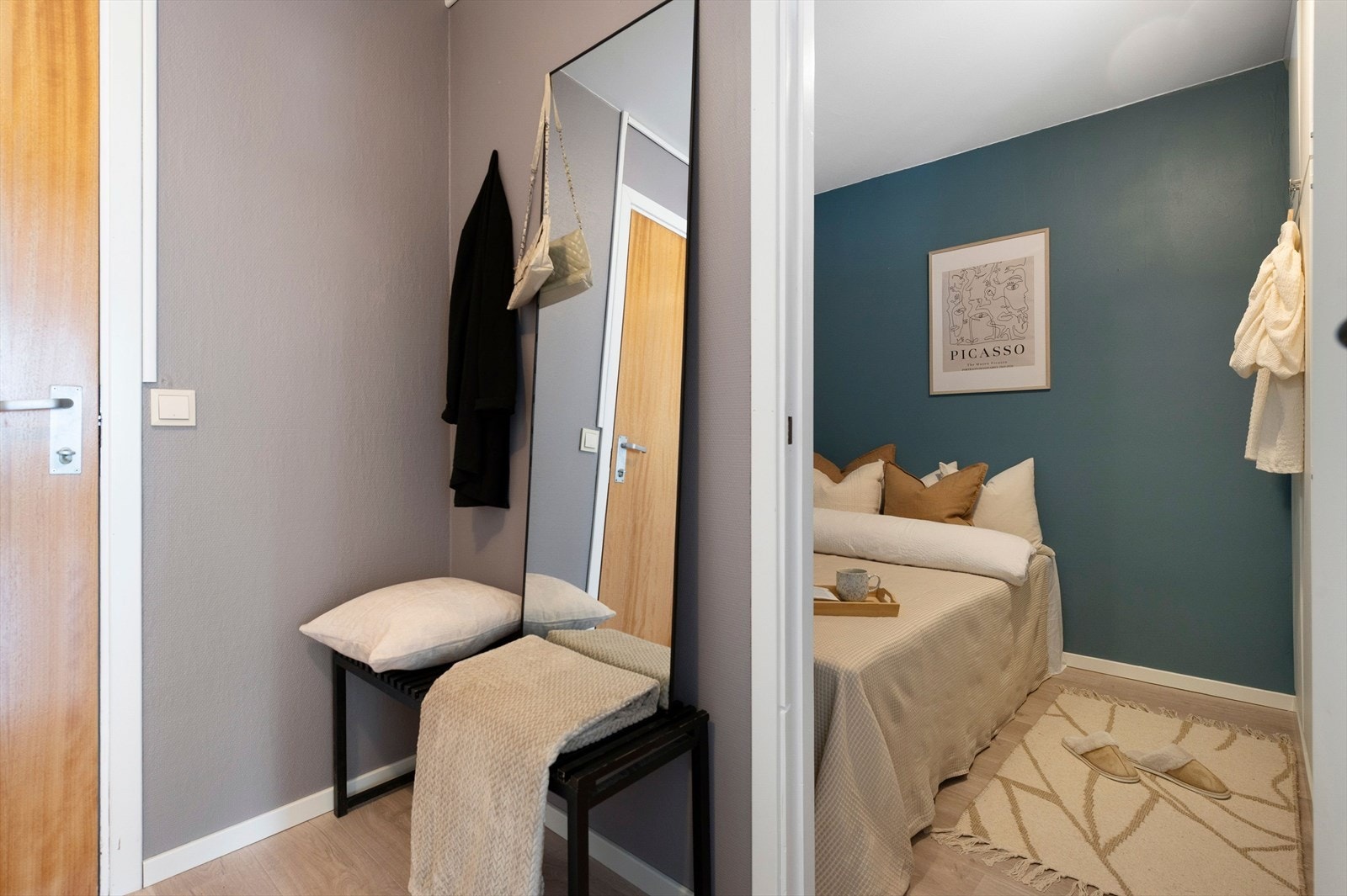 Fra gangen er det adkomst til sovealkove. Galleribilde