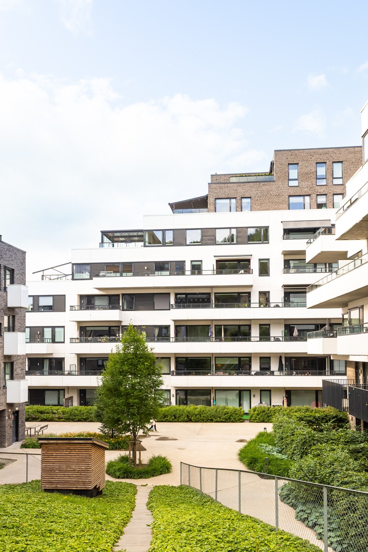 Her bor du høyt og fritt i et rolig og barnevennlig område. Galleribilde