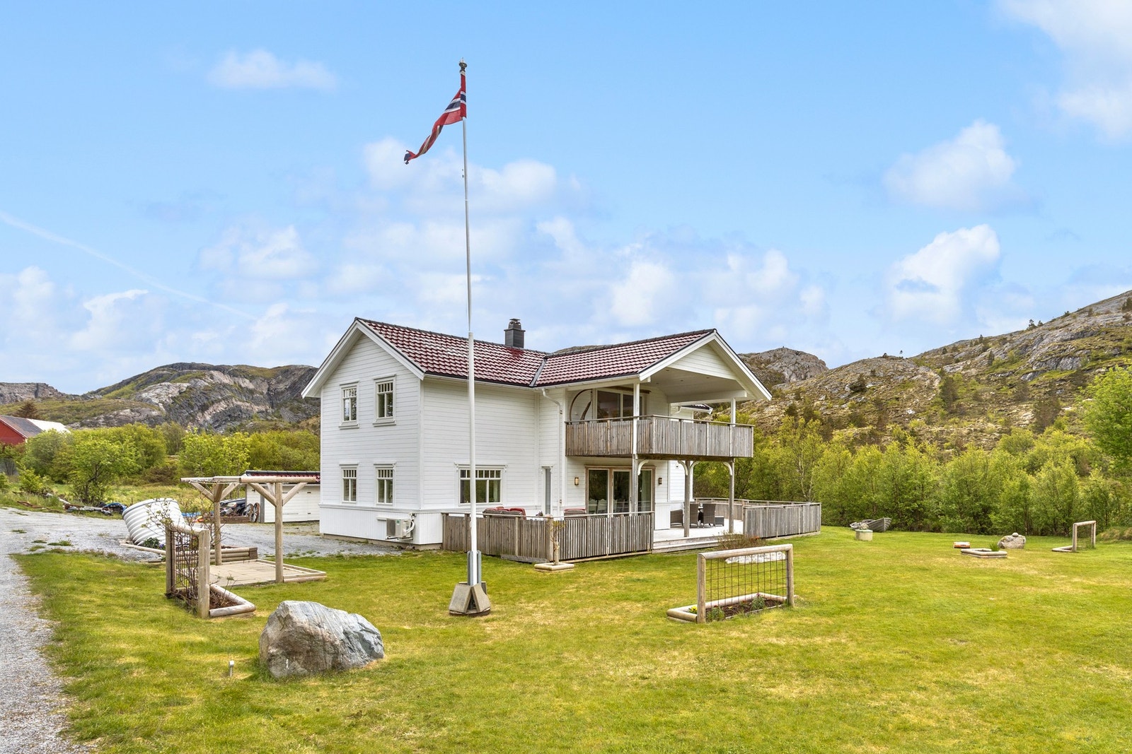 Velkommen til Sørengveien 9, presentert av EiendomsMegler 1 v/ Sigve Haugdahl. Foto: ELW media (Espen Wåde) Galleribilde