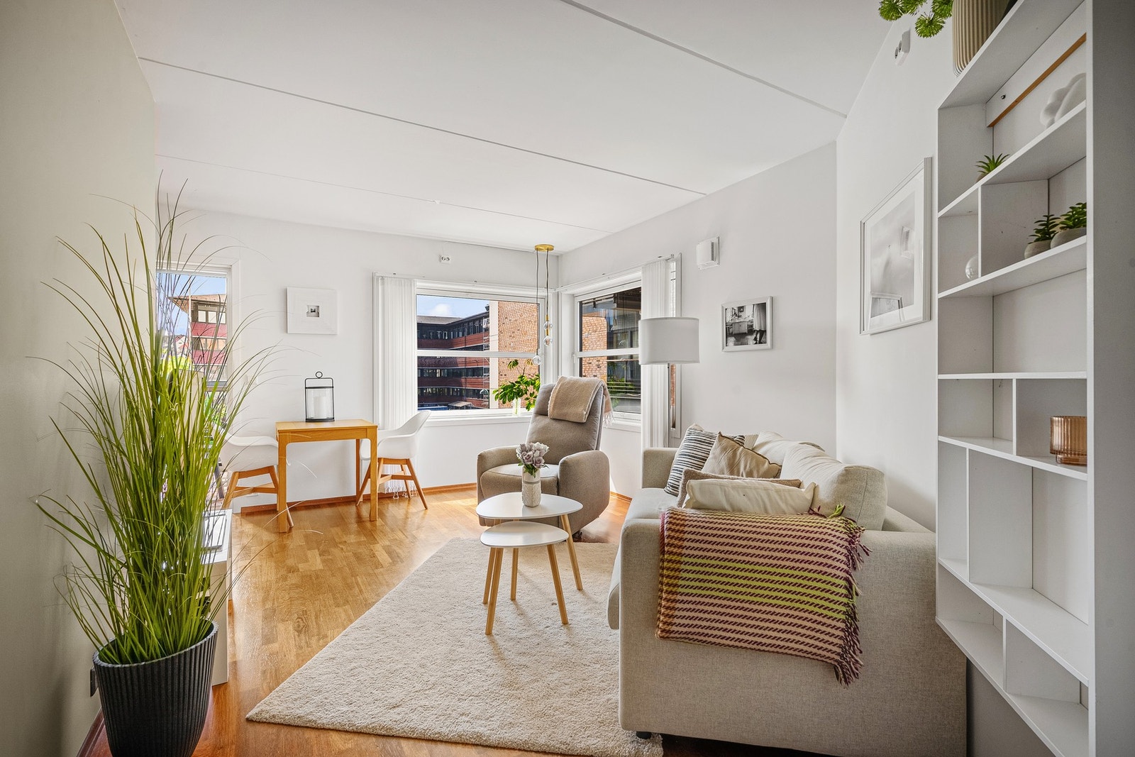 Michael R. Myhre presenterer Verven 18B! Galleribilde