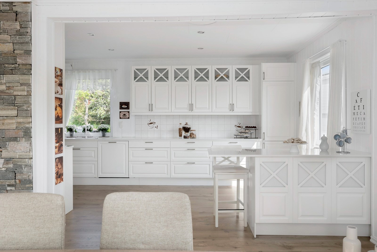 Tidløst kjøkken fra 2021. Galleribilde