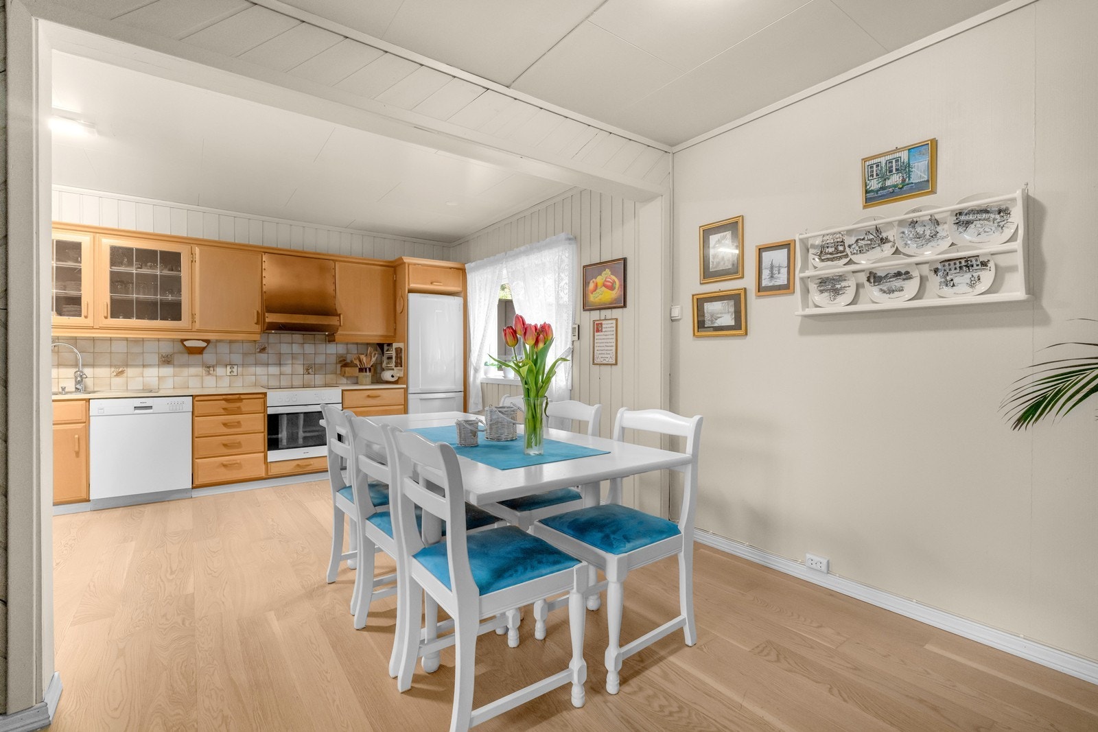 Seksjon 1 - Kjøkken 1. etasje Galleribilde