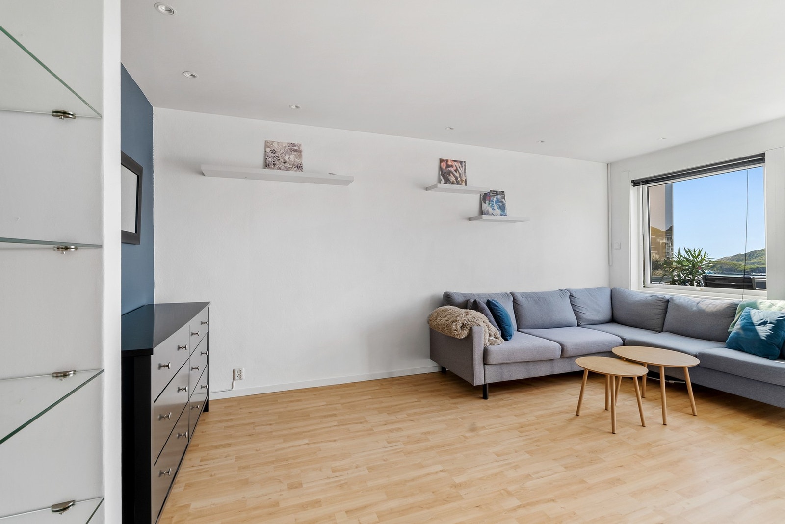 I stuen er det også plass til spisebord, kontordel eller det man ønsker. Galleribilde