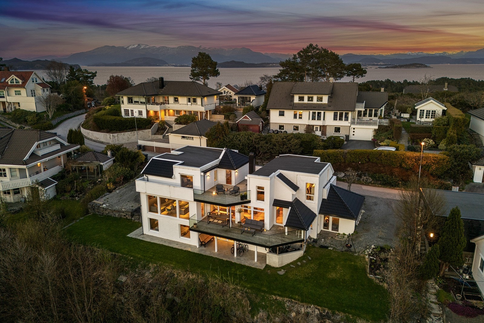 Dette er en arkitekttegnet enebolig. Galleribilde