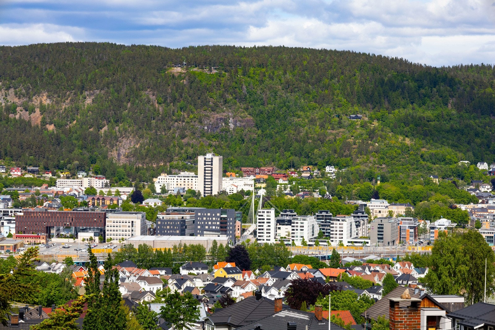 Fantastisk utsikt over byen Galleribilde