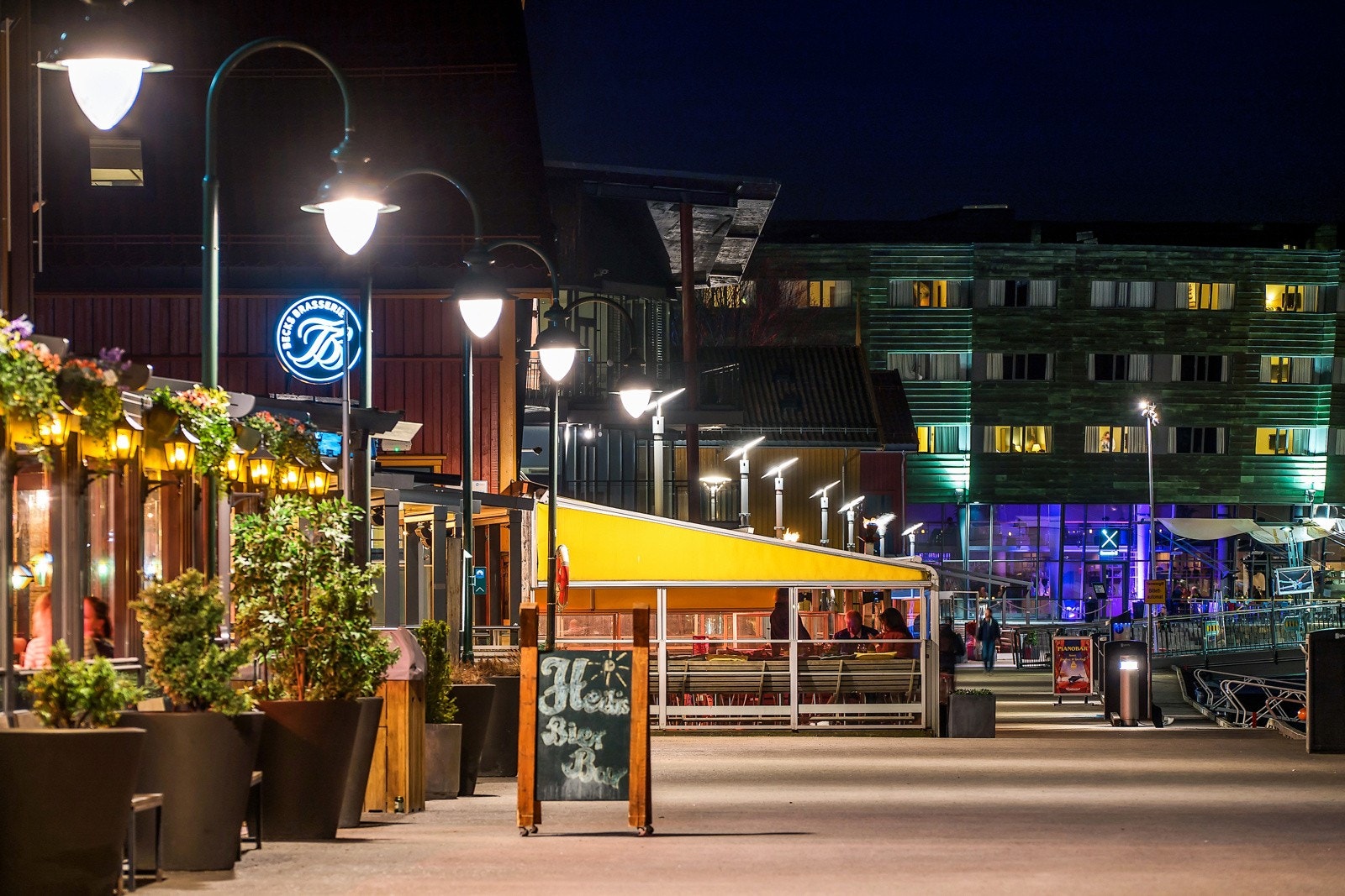 Bo med sjøen rett utenfor døren og kort vei til et yrende byliv i Tønsberg sentrum. Galleribilde