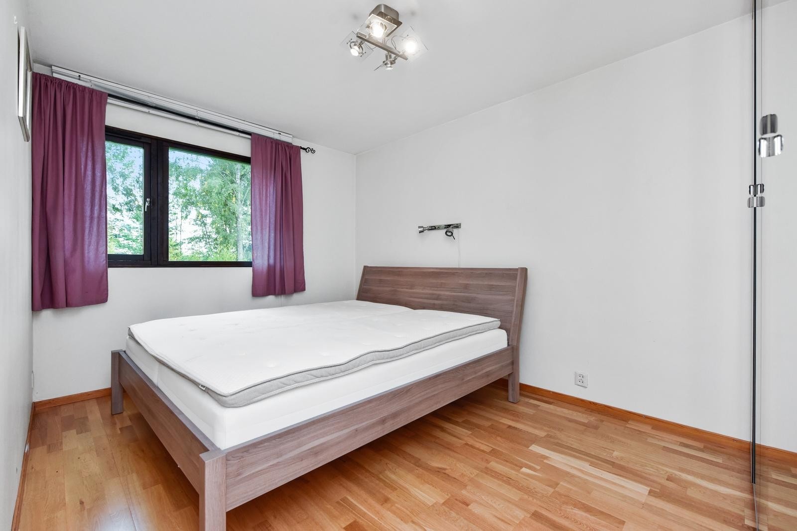 Kopiert fra 49416 Galleribilde