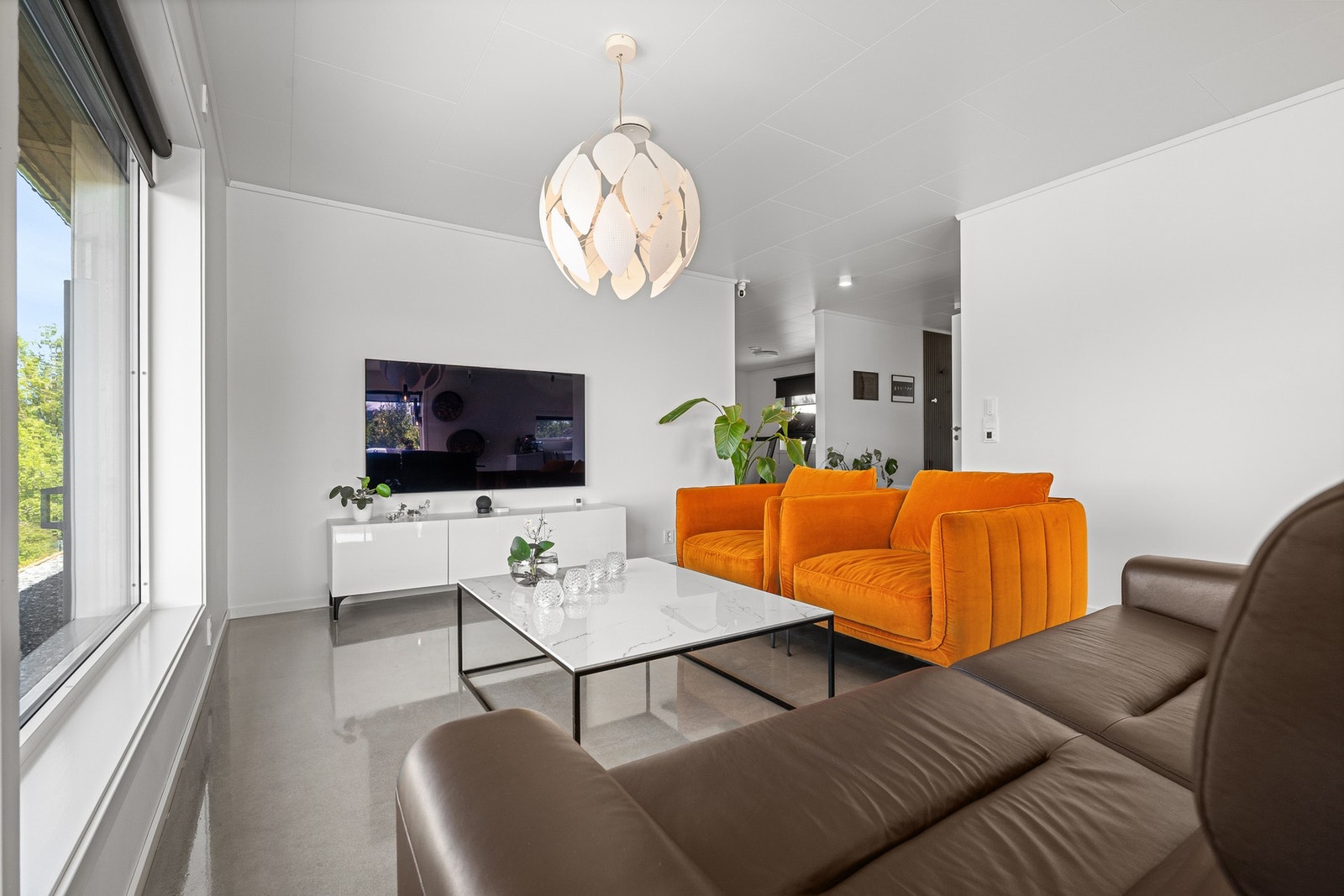 Tidløse overflater gir et ypperlig utgangspunkt for innredning uansett stil Galleribilde