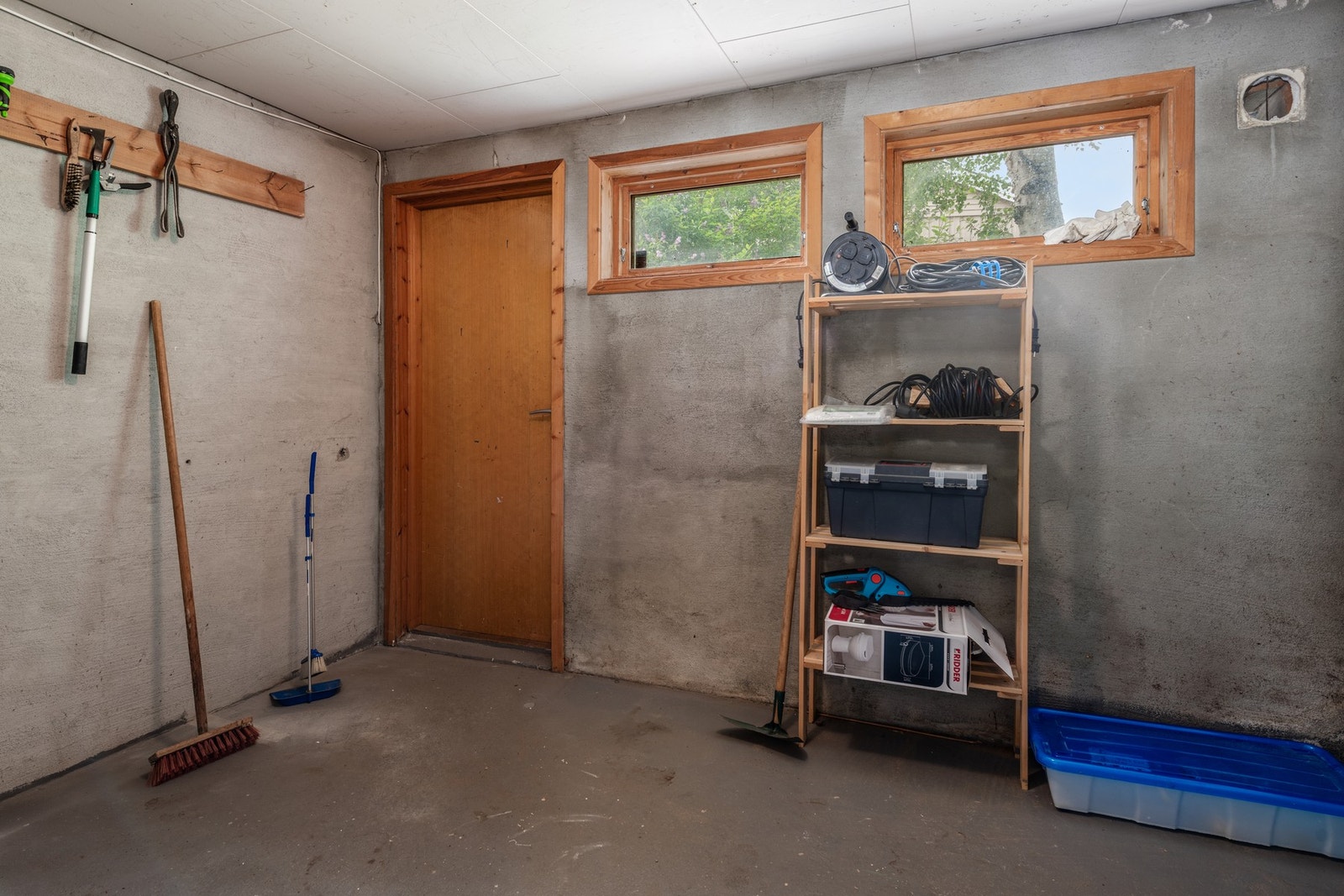 Bod med egen utgangsdør Galleribilde