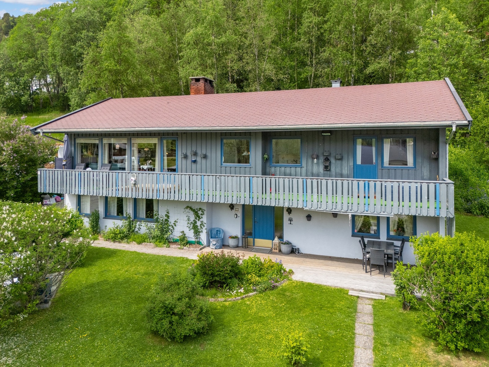 I rolige omgivelser finner du denne koselige boligen Galleribilde