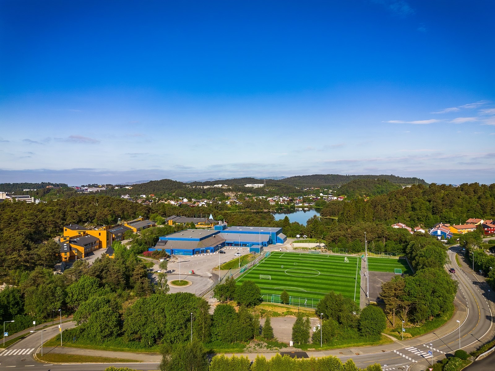 - For den spreke finner du Sandsli idrettspark i kort avstand unna - Galleribilde