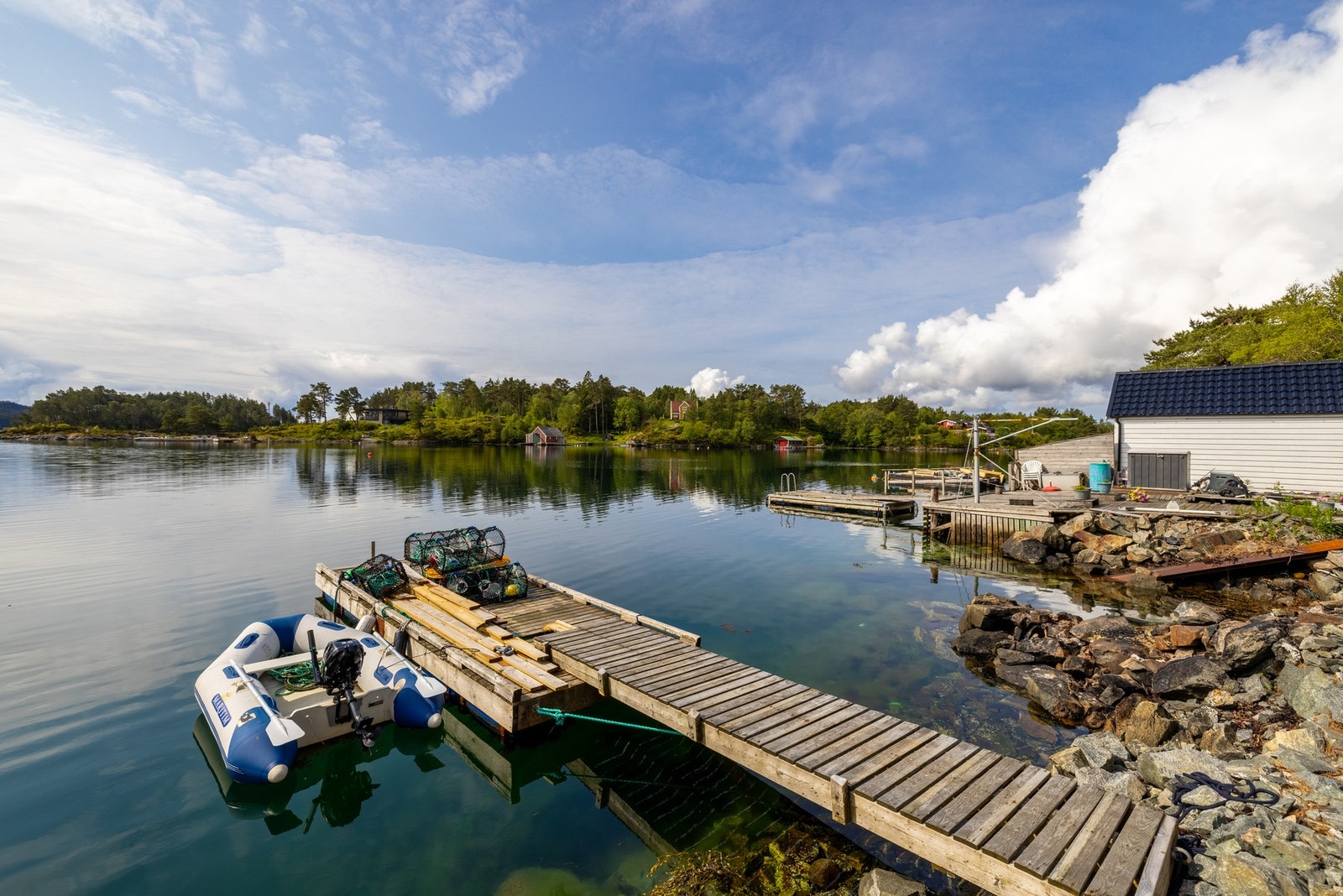Her er det lett å trives med direkte adgang til sjø. Galleribilde