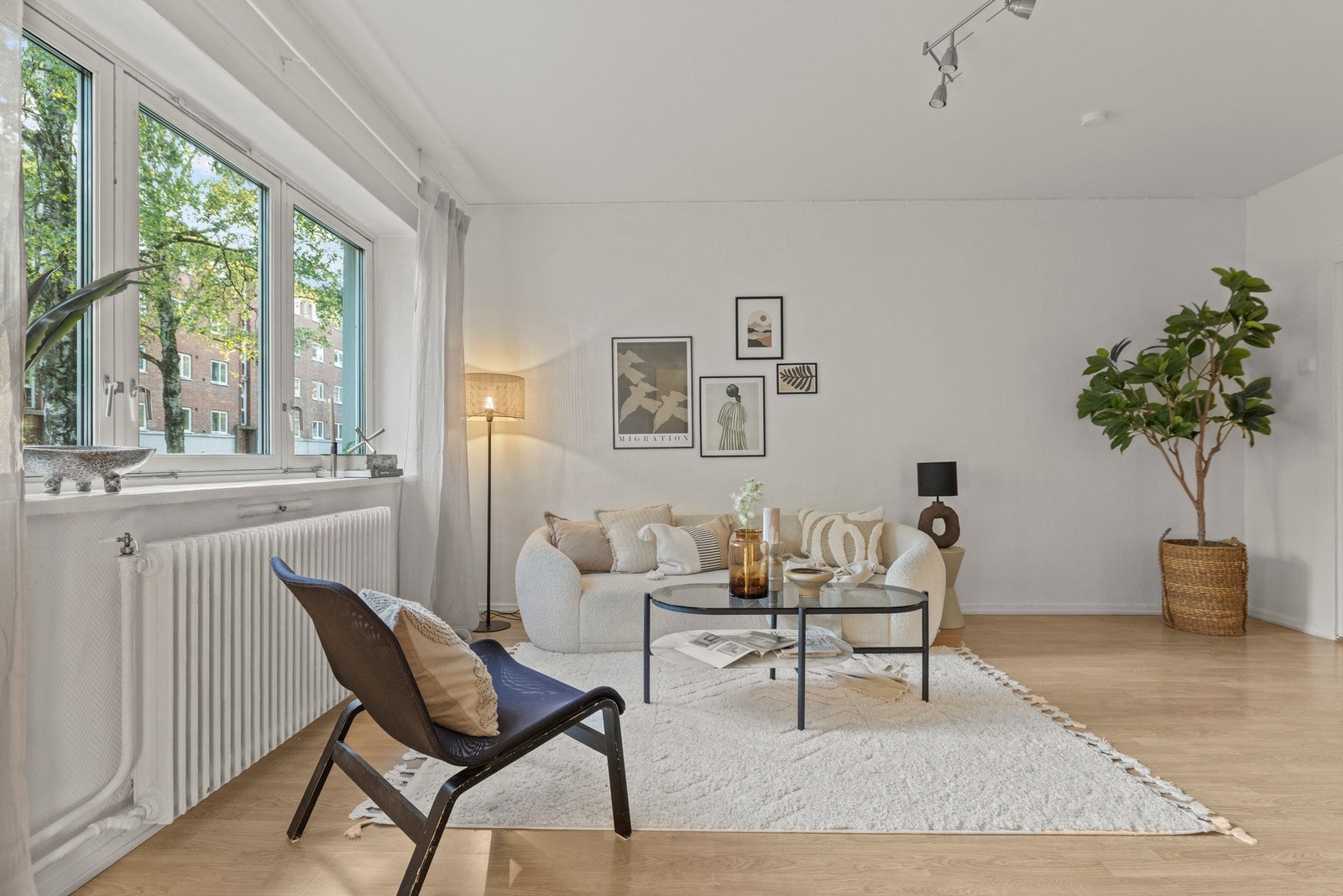 Stuens gode utforming gjør det enkelt å møblere etter eget ønske. Galleribilde