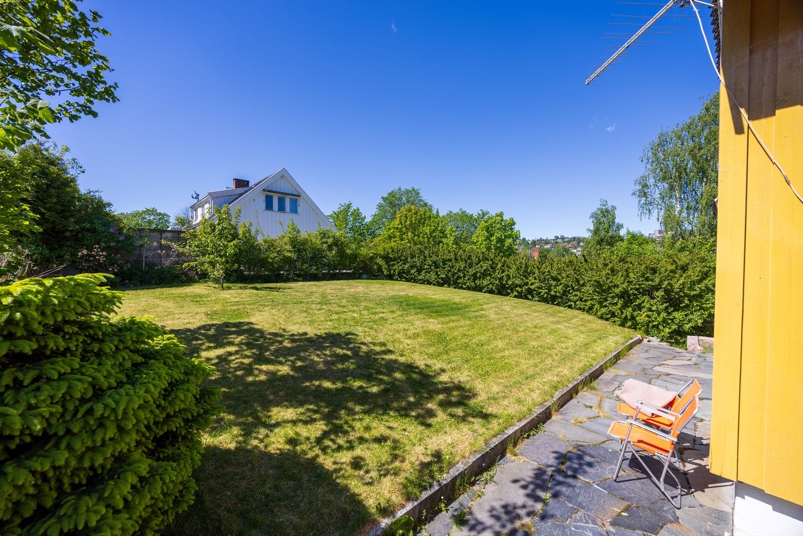 Her har man stor boltreplass til hele familien Galleribilde