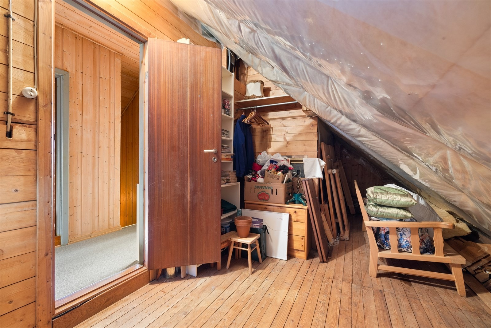 Stor bod i 2 etasje Galleribilde