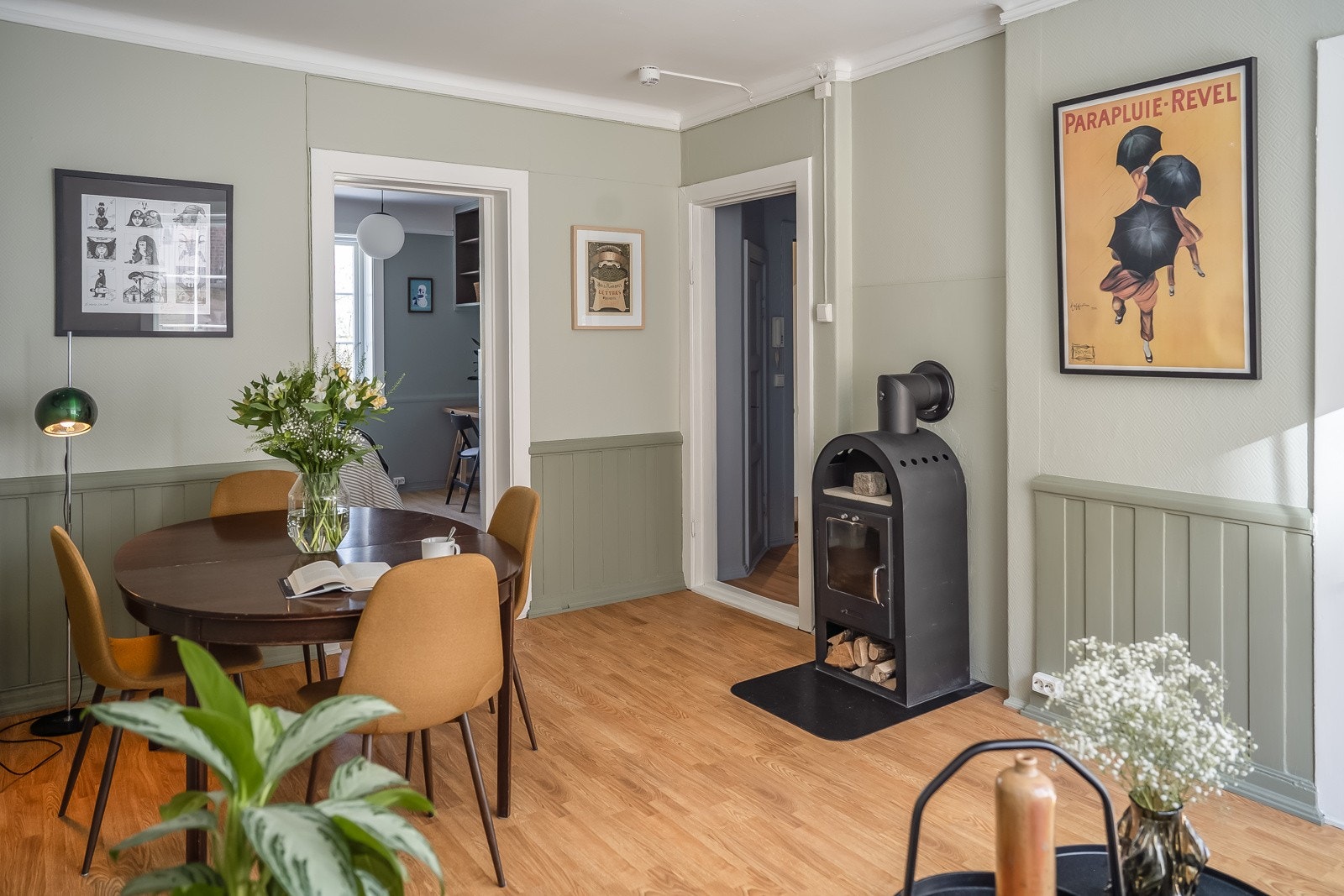 Vedovn fungerer ypperlig som effektiv varmekilde på kalde dager. Galleribilde