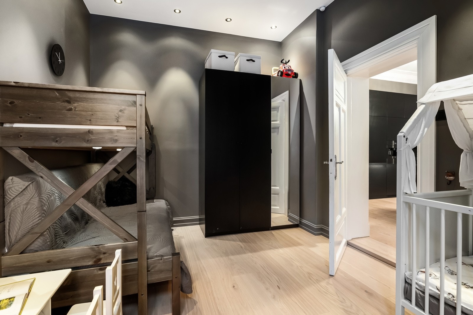 Rommet benyttes i dag som barnerom. Galleribilde