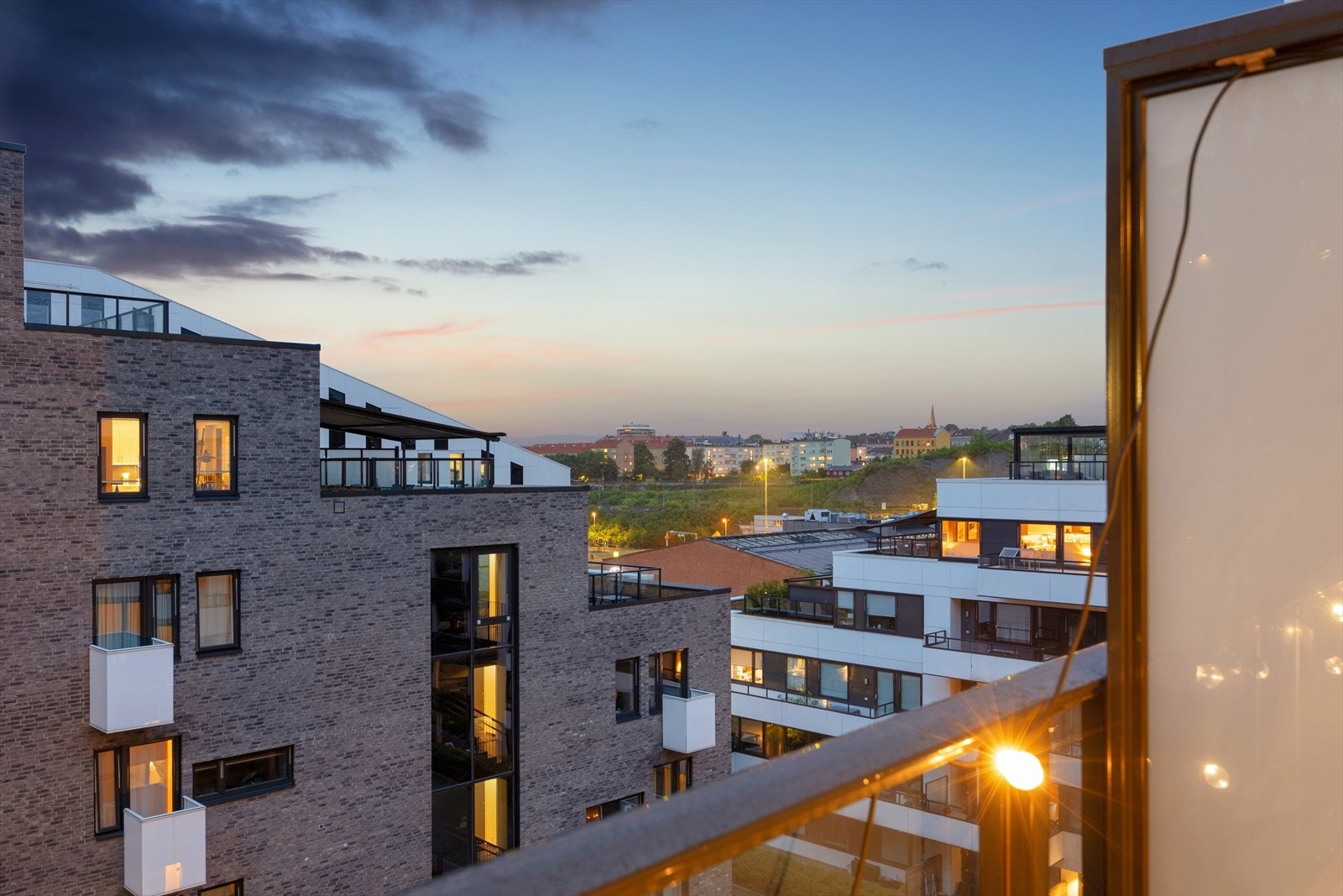 Utsikt fra balkong. Galleribilde