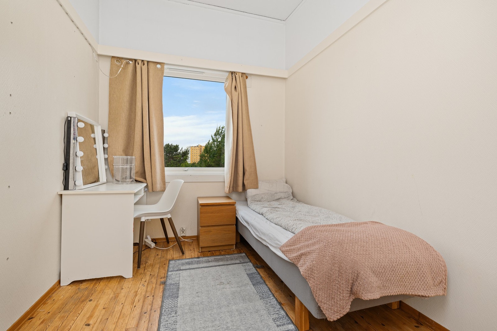 - Soverom 2 - Galleribilde