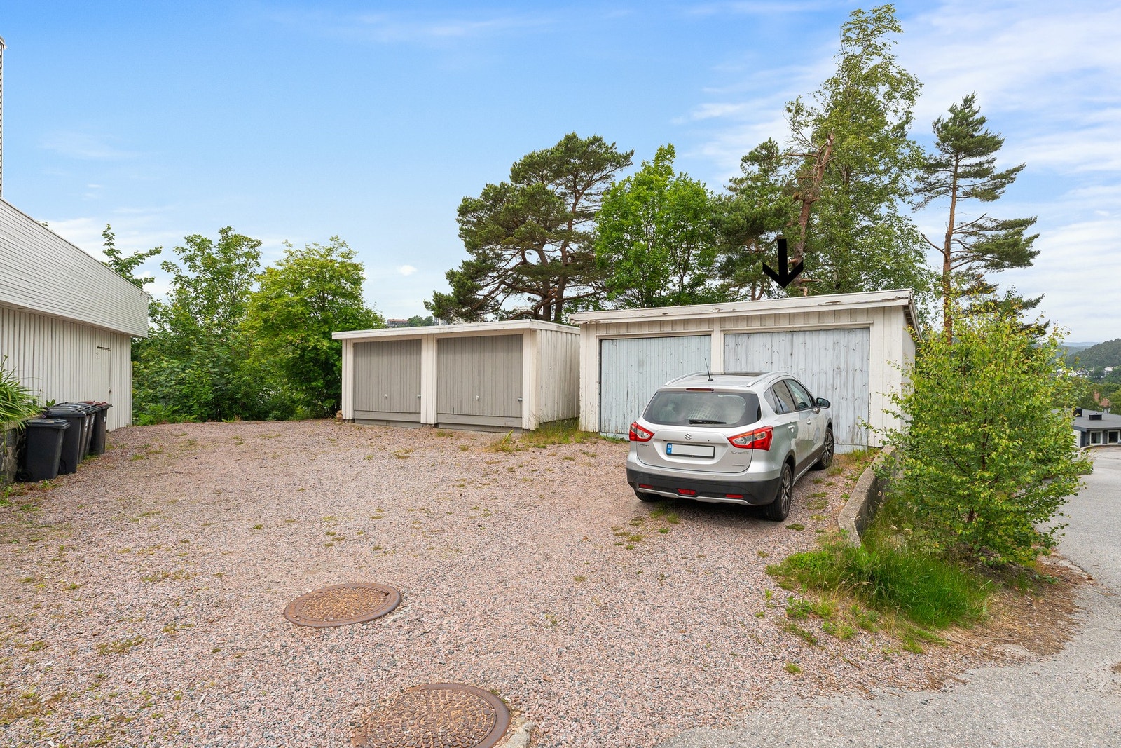 - Garasje i rekke som medfølger - Galleribilde