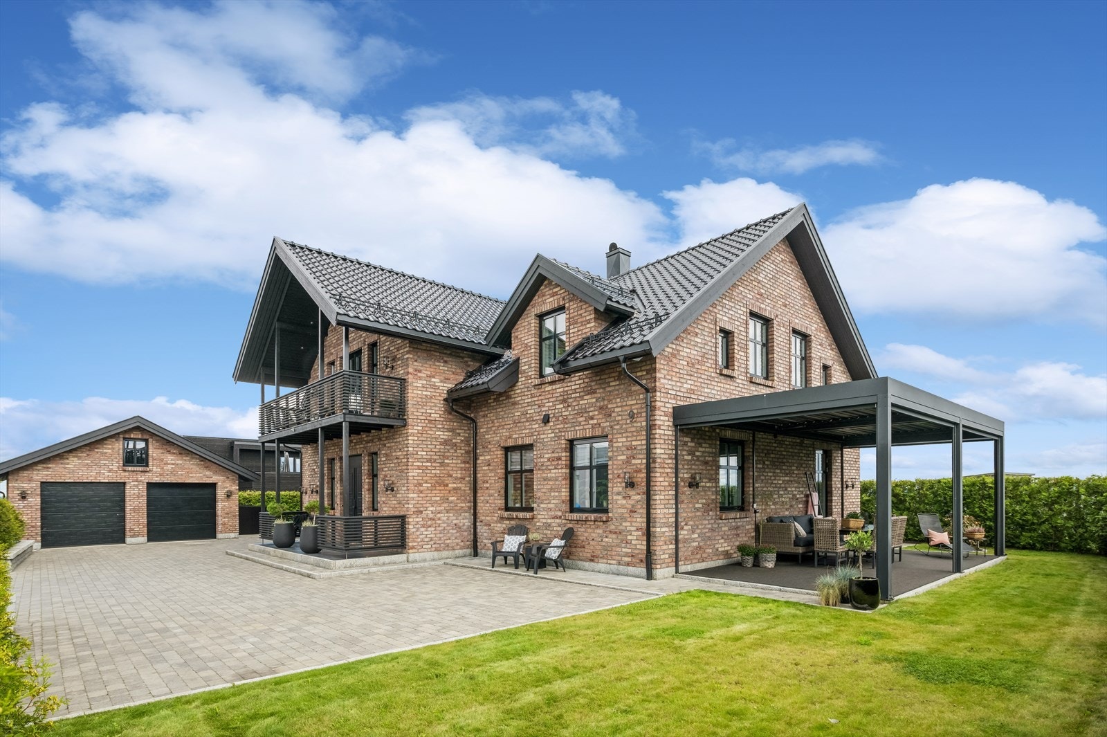 Stor flott familiebolig! Galleribilde