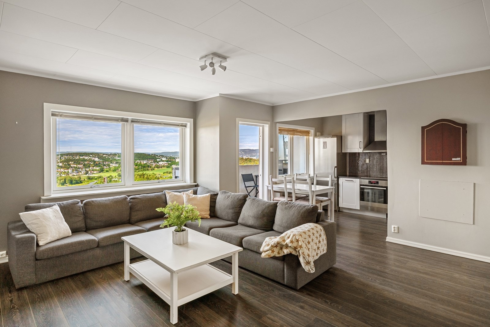 Nordvik Østensjø v/Markus Hagen har gleden av å presentere Bølerlia 6. Galleribilde