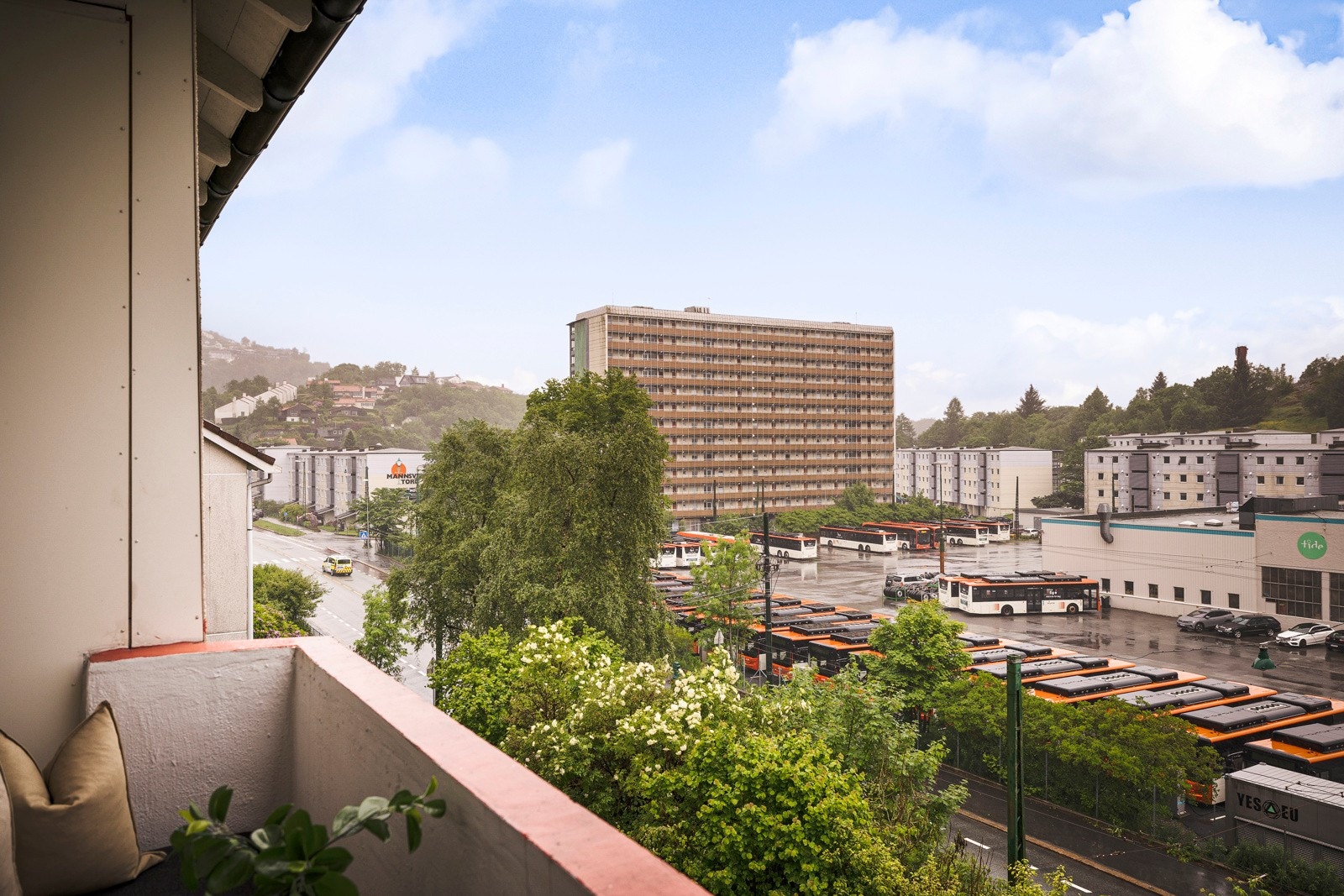 - Den vestvendte beliggenheten gir gode solforhold - Galleribilde