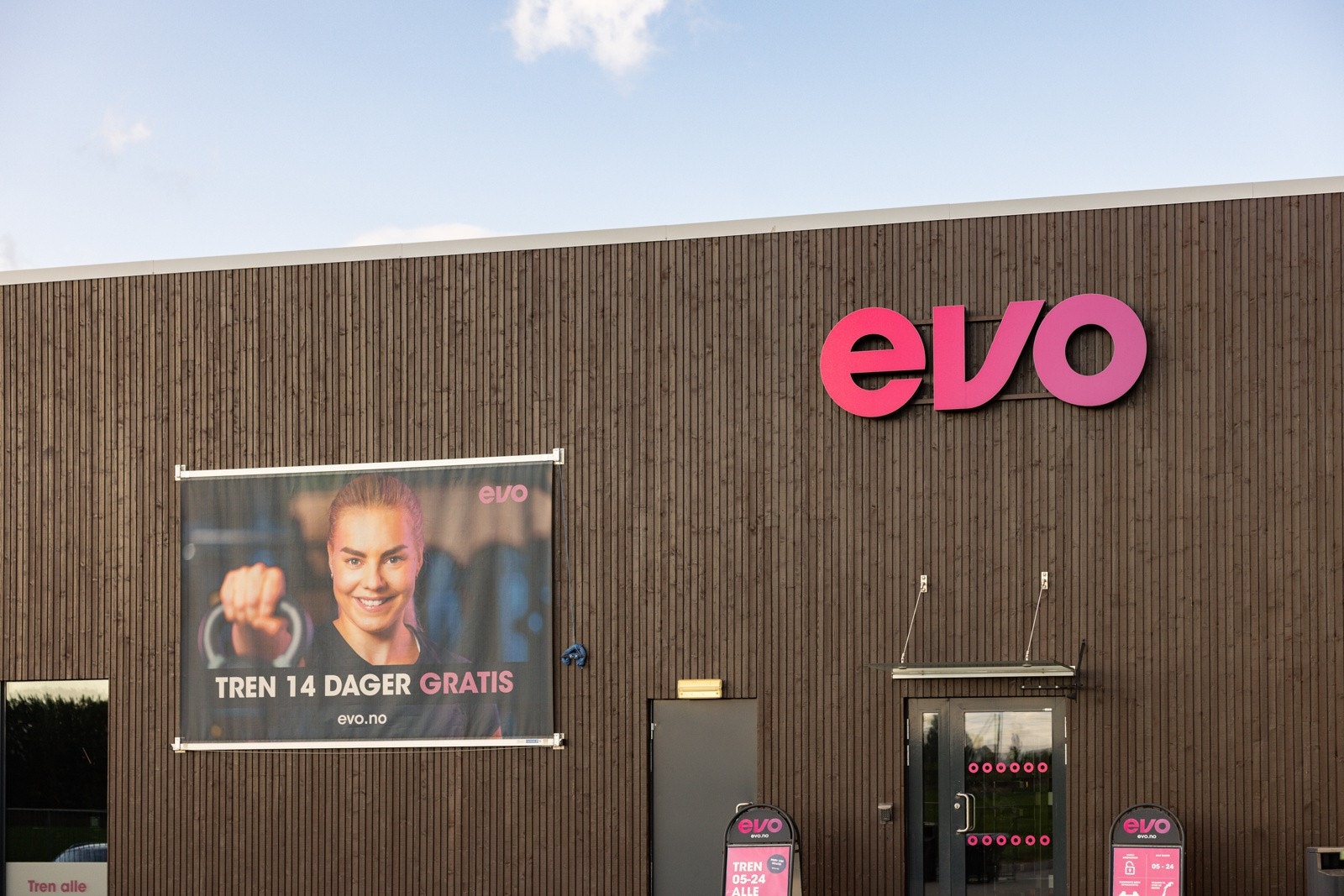 Fra leiligheten er det kun noen minutters gange til Evo treningssenter. Galleribilde