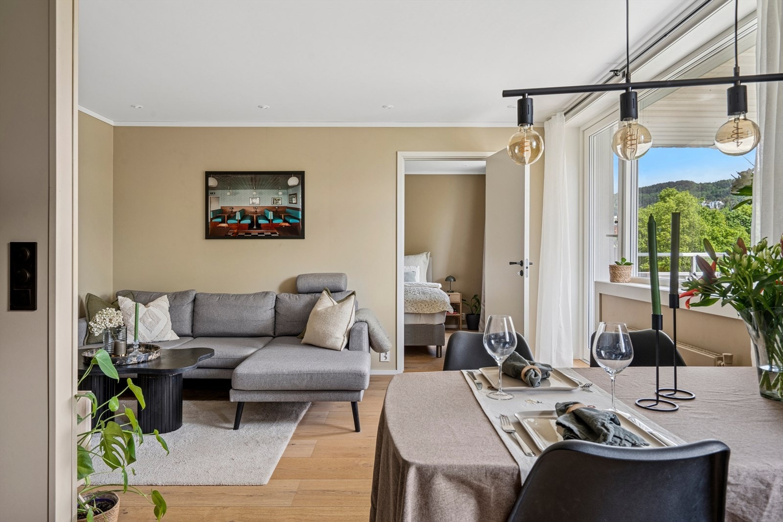 Soverommet ligger inn fra stuen Galleribilde