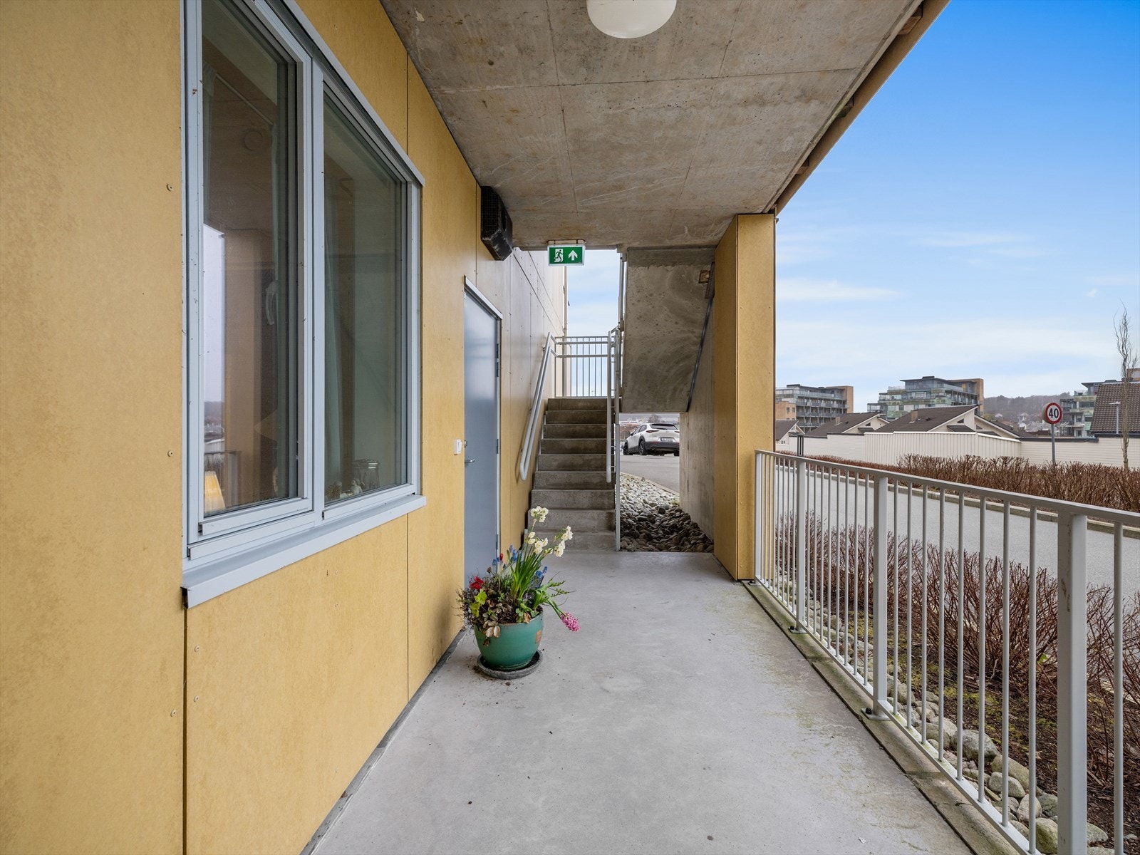 Inngangsparti -Øvre Vågen 2 Galleribilde