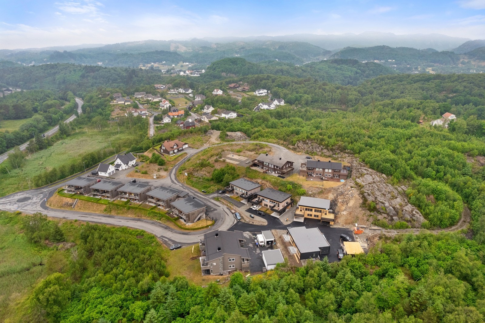 Dronefoto - Oversikt Galleribilde