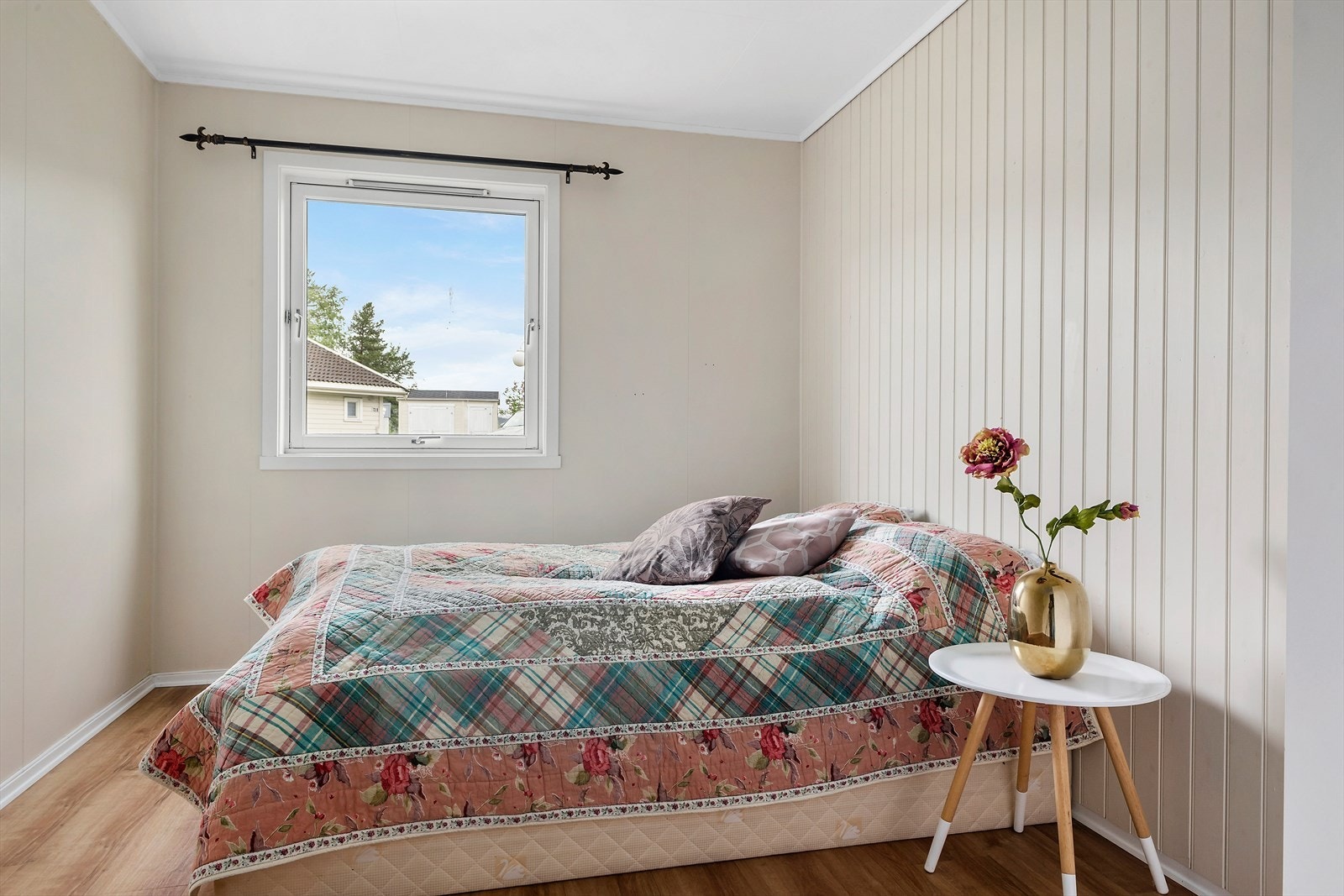 Soverom 1 av 2 Galleribilde