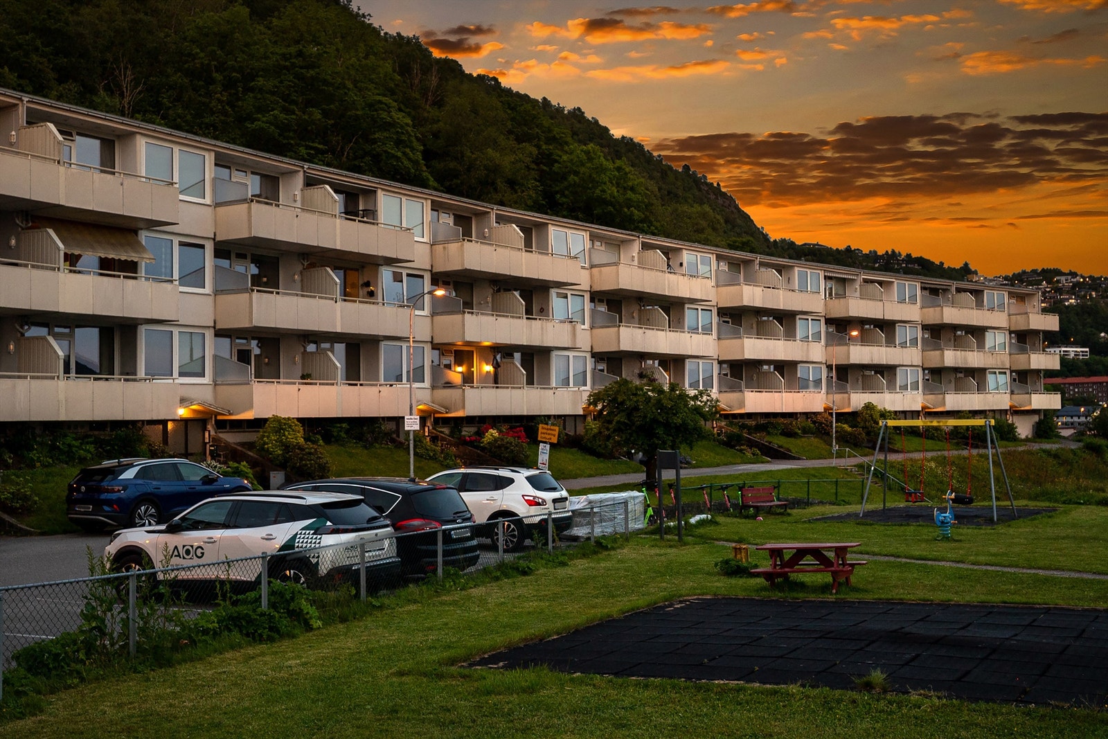 - Leiligheten ligger i høy 1. etasje - Galleribilde