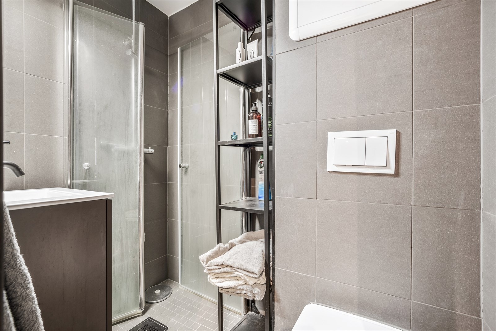 Flott flislagt bad Galleribilde