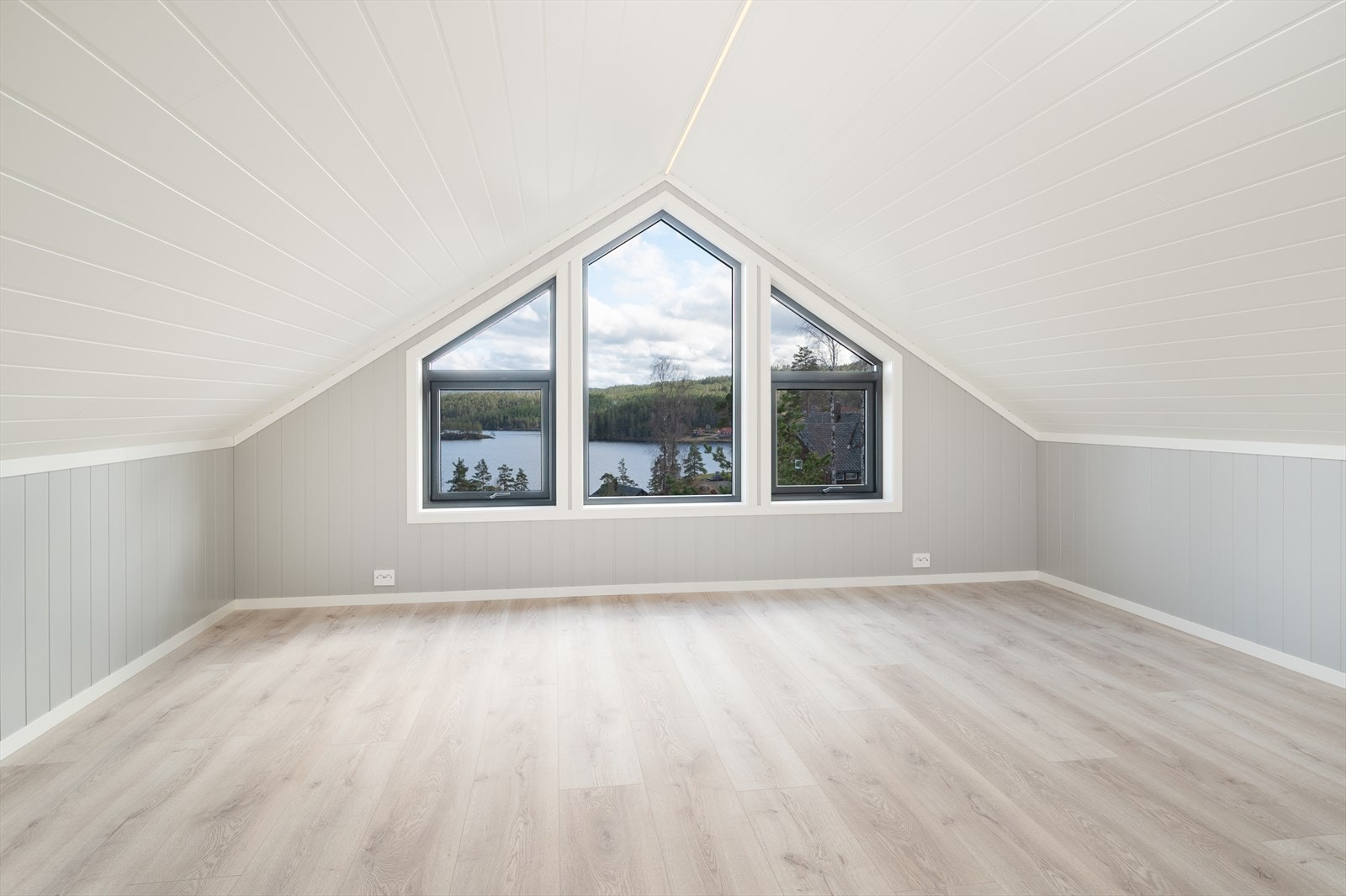 Store vindusflater og utsikt Galleribilde