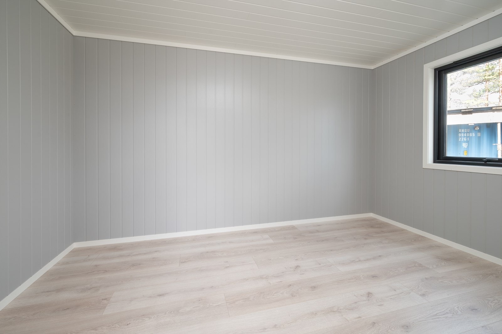 Utvendig bod/ anneks på hele 10.9 m² Galleribilde