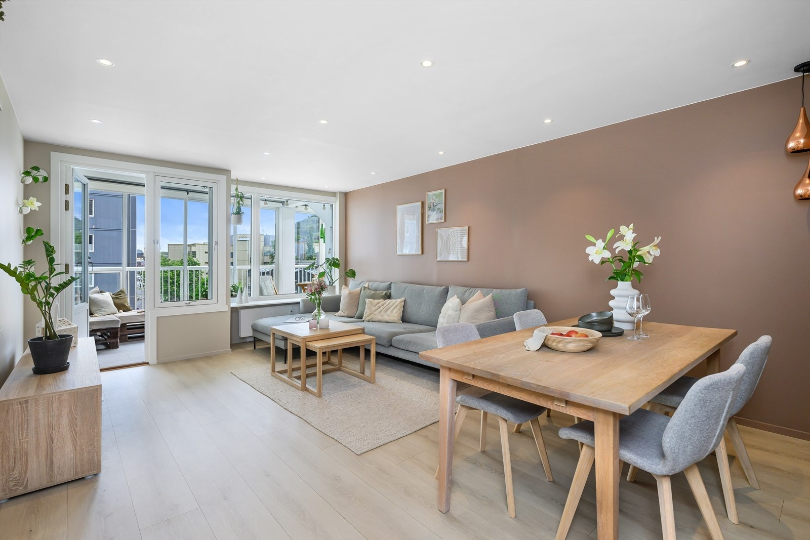 Velkommen til Solheimsgaten 66, presentert av EiendomsMegler1 v/Roberto Solberg. Galleribilde