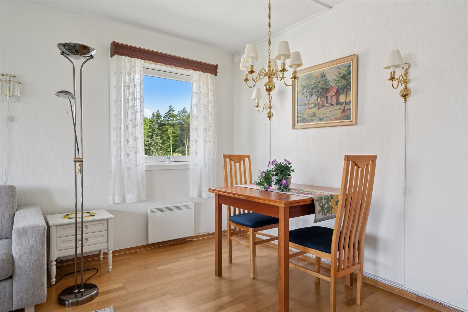 Vindu i stue som er vendt mot nord er fra 2013. Galleribilde