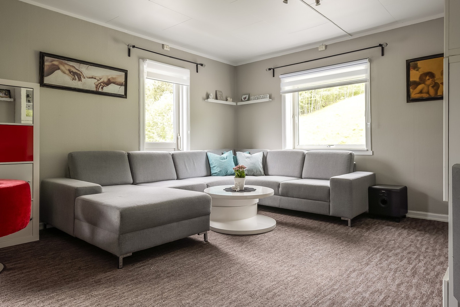 Stor loftstue på 27,3 kvm. Galleribilde