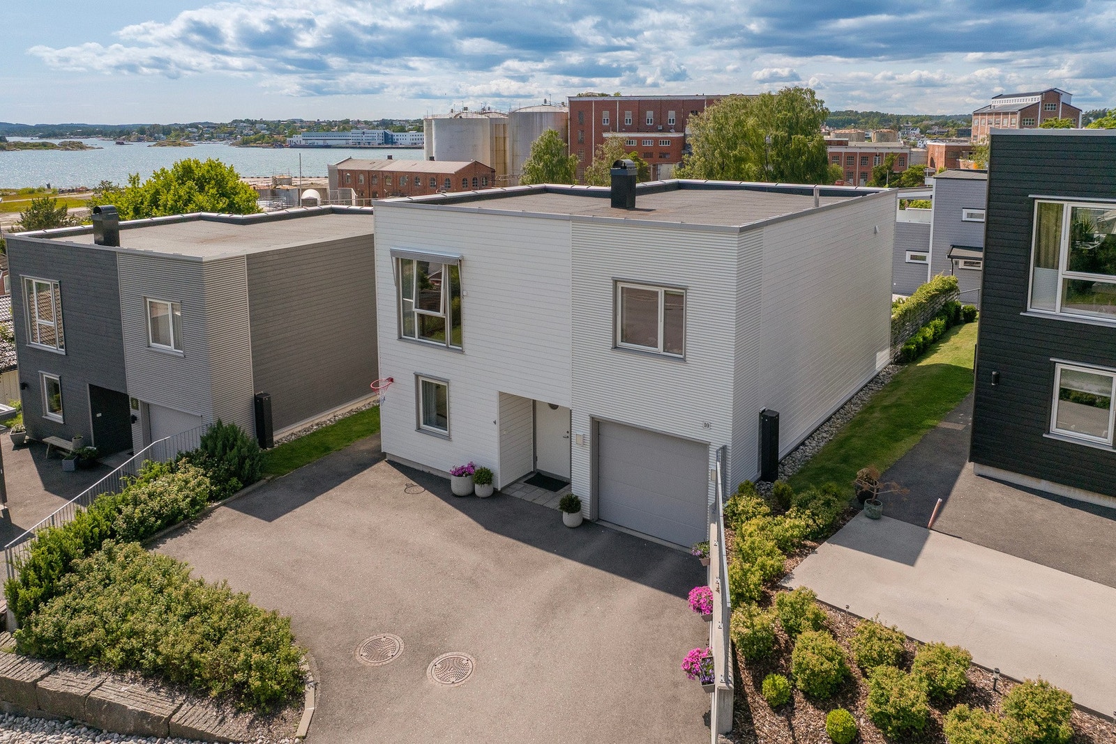 Lekker og nyere bolig fra 2019 hvor du kan flytte rett inn! Galleribilde