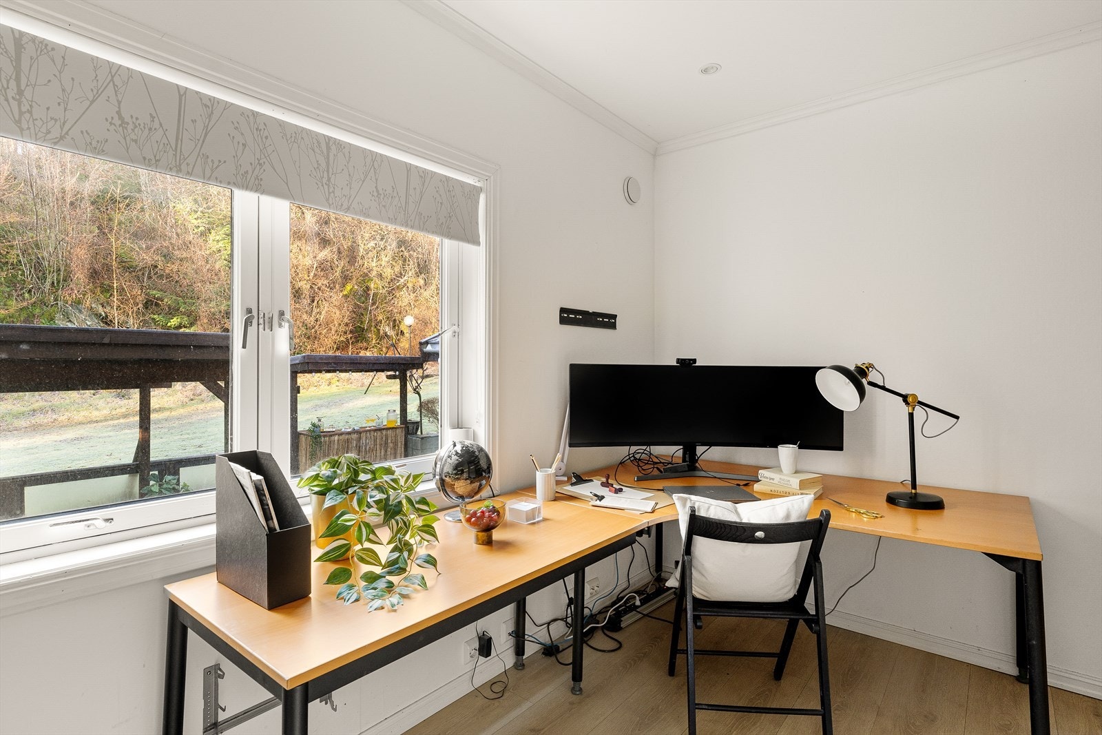 Soverom/kontor i første etasje Galleribilde