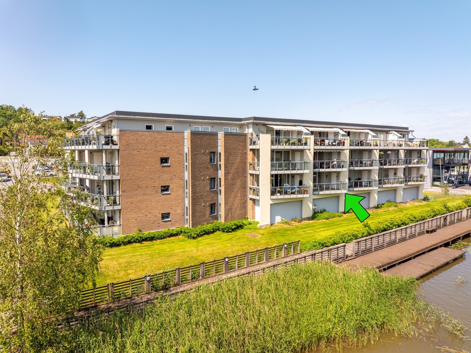 Elverksveien 1 presenteres av Per-Espen Omberg i Krogsveen. Galleribilde