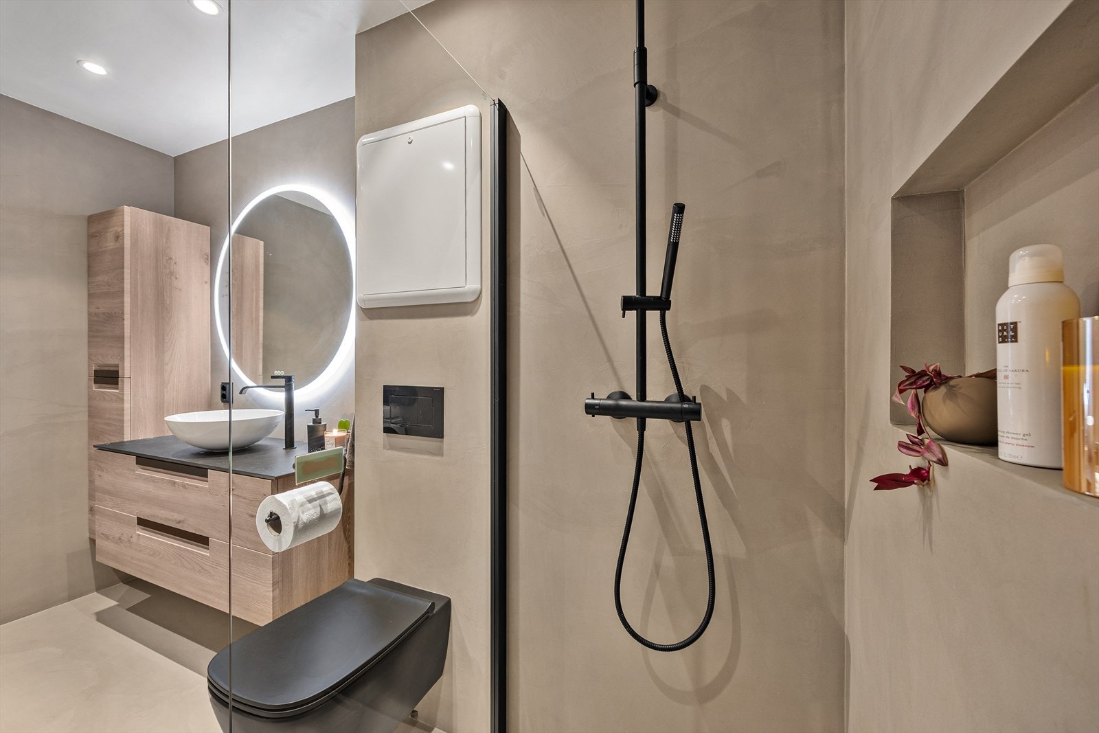 Badet har mekanisk avtrekk. Galleribilde