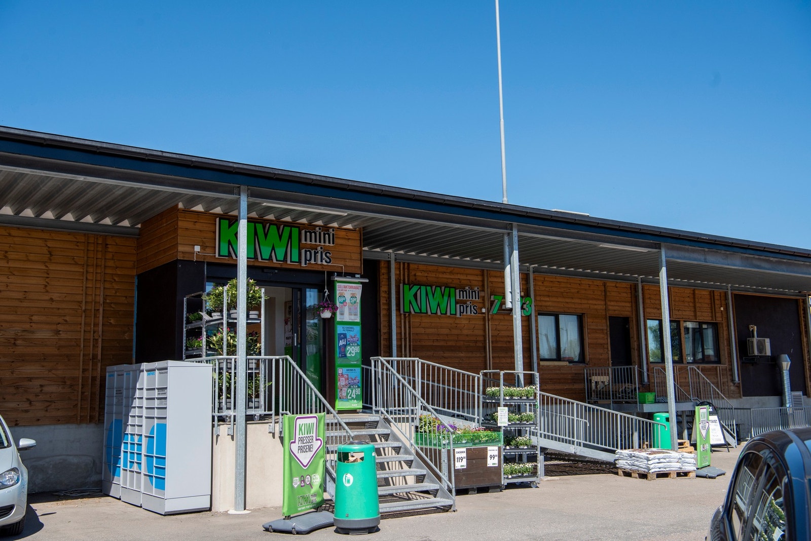 I enden av gaten finner du matbutikk med god størrelse og godt utvalg Galleribilde