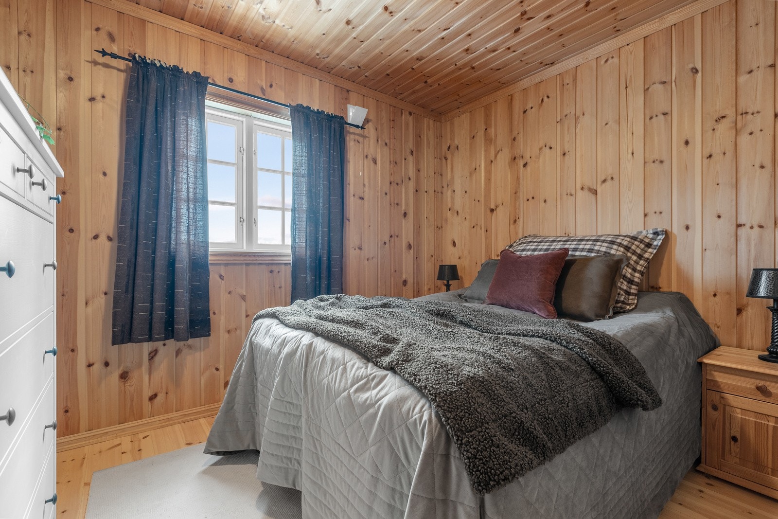 Soverom 2 i 1.etasje Galleribilde