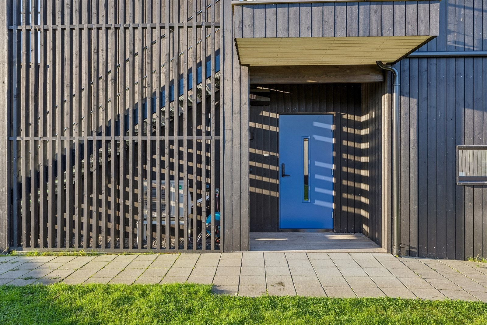 Leiligheten ligger i 1. etasje med trappefri adkomst. Galleribilde